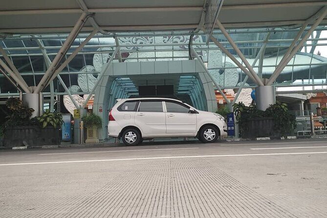 Private Departure Transfer: Hotel to Airport Sanur and Ubud - Key Points