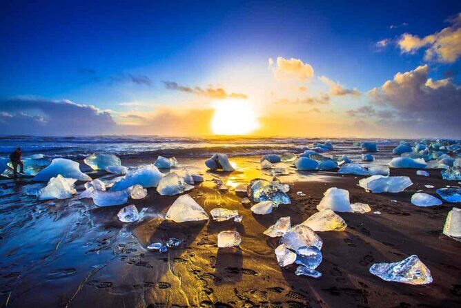 Private Diamond Beach & South Coast Day Tour in Iceland - Who Should Consider This Tour?