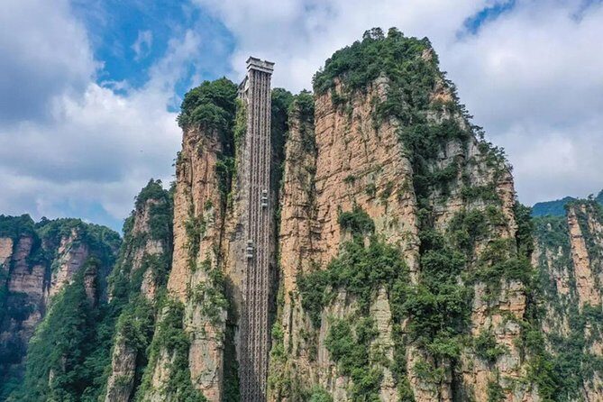 Private Discovery DayTour to Tianzi Mount-Yuanjiajie Avatar Mount and Night Show - The Sum Up