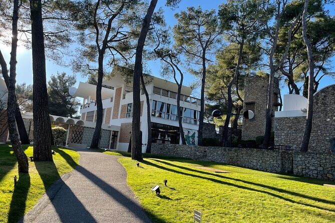 Private discovery of Saint-Paul-de-Vence - Authentic Experiences & Insights