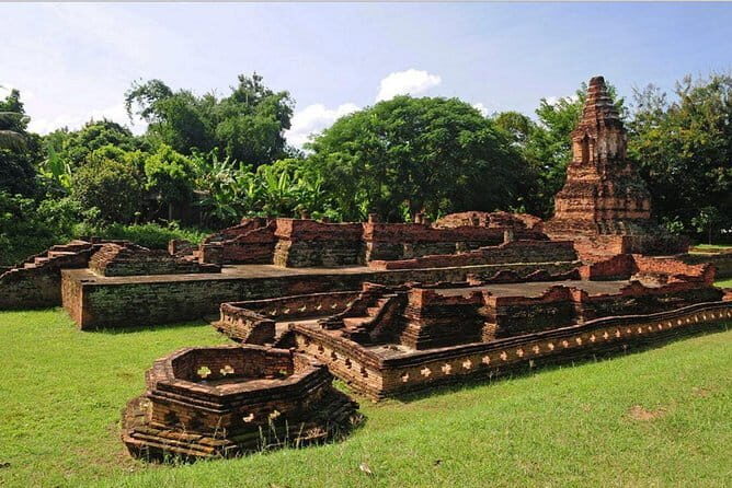 Private Doi Suthep Temple Handicraft Center and Sticky Waterfall - FAQ