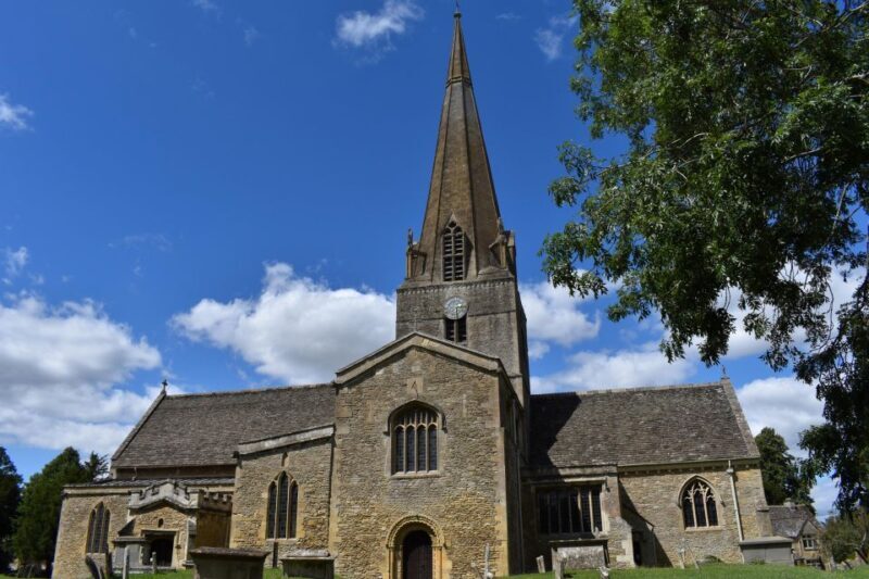 Private Downton Abbey Day Tour, including Pub Lunch - FAQ