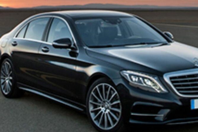 Private driver from Naples airport to the center or vice versa - An In-Depth Look at This Naples Transfer Service