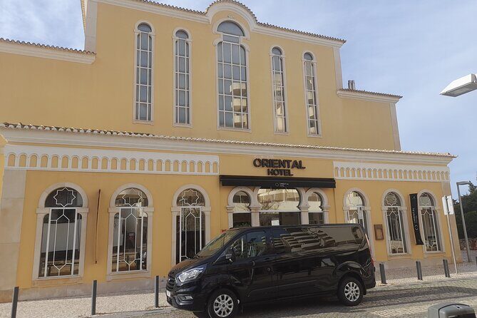 Private Driver from Seville To Algarve By 8 Seats Minibus - Who Should Consider This Transfer?