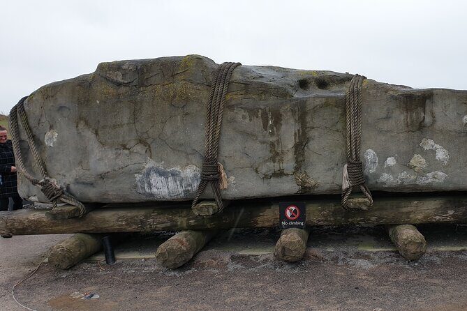 Private driver guided tours Windsor castle Stonehenge - Who Should Book This Tour?