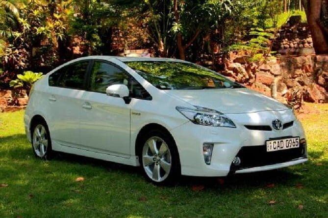 Private Driver to Kandy and Reserved Train Tickets to Ella - Discover the Ease of Traveling from Colombo to Ella with a Private Driver and Reserved Train Tickets