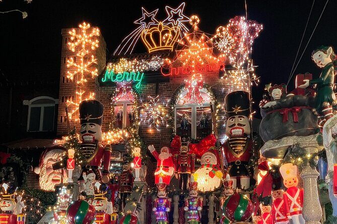 Private Dyker Heights Christmas Lights Tour with Dumbo Stop - Key Points