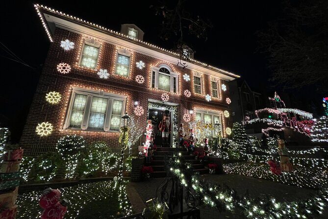 Private Dyker Heights Christmas Lights Tour with Dumbo Stop - Frequently Asked Questions