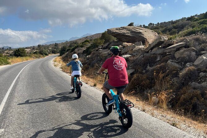 Private E-bike Guided Ode-yssey Uncharted Tour in Naxos - FAQ