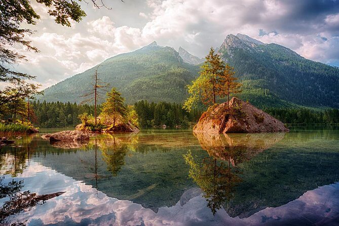 Private Eagle's Nest Tour from Innsbruck with tour ending in Salzburg - Authentic Experiences, According to Reviewers
