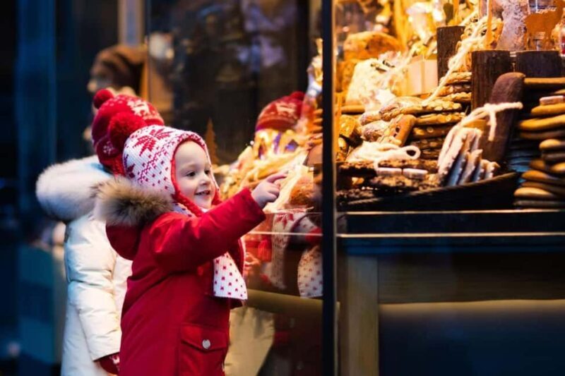 Private Edinburghs Enchanted Christmas Walkabout - An In-Depth Look at the Tour Experience