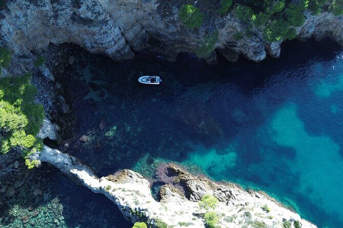 Private Elaphiti Islands Tailor-Made Boat Tour 4h -All inclusive - The Experience: A Deep Dive into the Itinerary