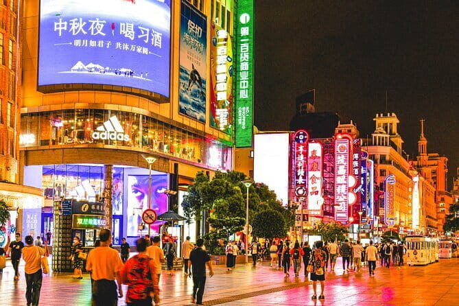 Private Evening City Light&Huangpu River Cruise - Key Points