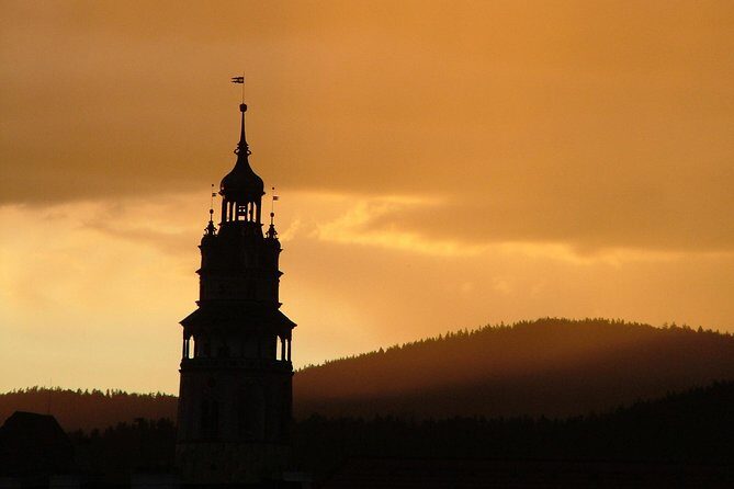 Private evening tour Cesky Krumlov Old Town and Castle area - Practical Details and What to Expect