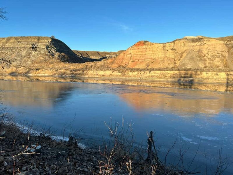 Private Exclusive Drumheller : Museum, Hoodoos & Dinosaurs - Climbing the Worlds Largest Dinosaur