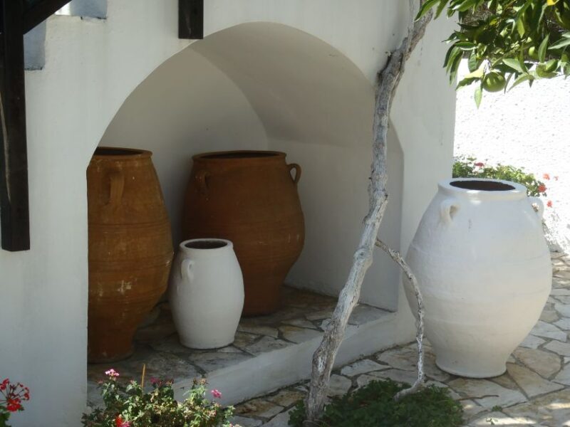 Private Exclusive Manousakis Winery and Vineyard Tour - FAQ