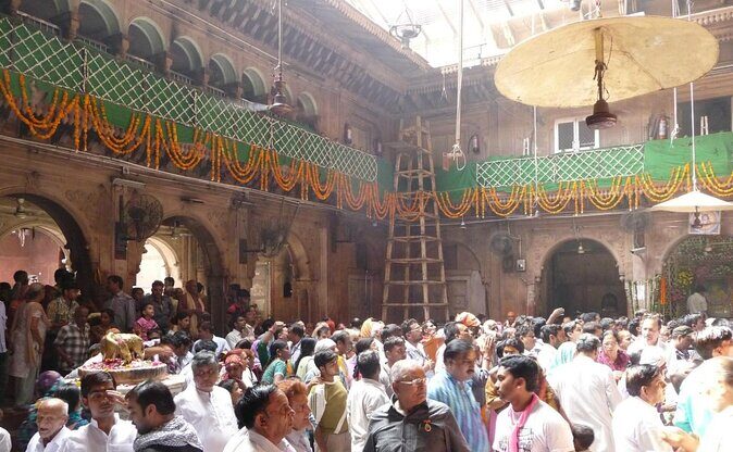 Private Exclusive Mathura & Vrindavan Tour from Agra (All-Inclusive) - Key Points