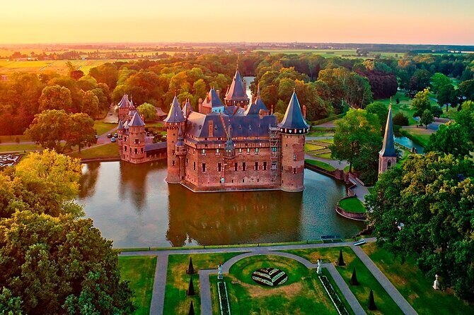 Private Excursion to Utrecht and Haar Castle - Key Points