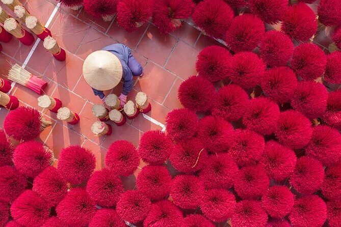 Private experience of visiting Quang Phu Cau incense village - What Reviewers Say
