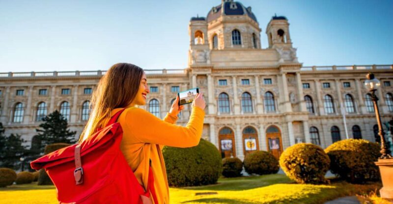 Private Family Tour of Vienna with Fun Attractions for Kids - Key Points
