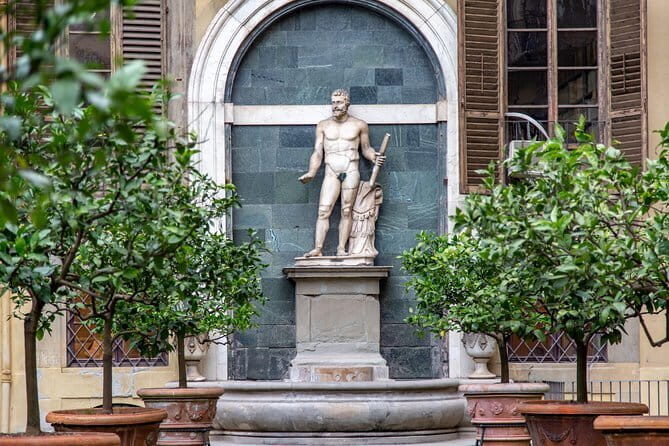 Private Florence Highlights Tour from Duomo to Old Bridge Signoria & Santa Croce - Who Will Appreciate This Tour Most?
