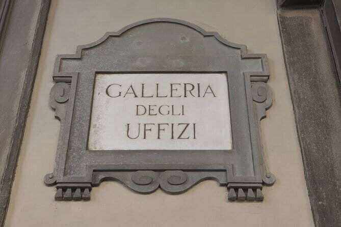 Private Florence Uffizi Gallery Tour with Skip-the-Line Entry & Leonardo's Works - Practical Details: What to Expect