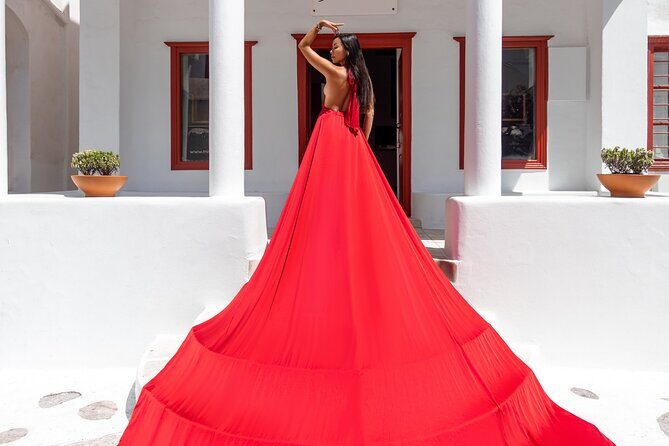 Private Flying Dress Photoshoot in Mikonos - Who Should Book This Experience?