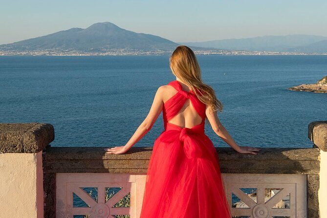Private Flying Dress Photoshoot in Sorrento - Who Will Love This Experience?