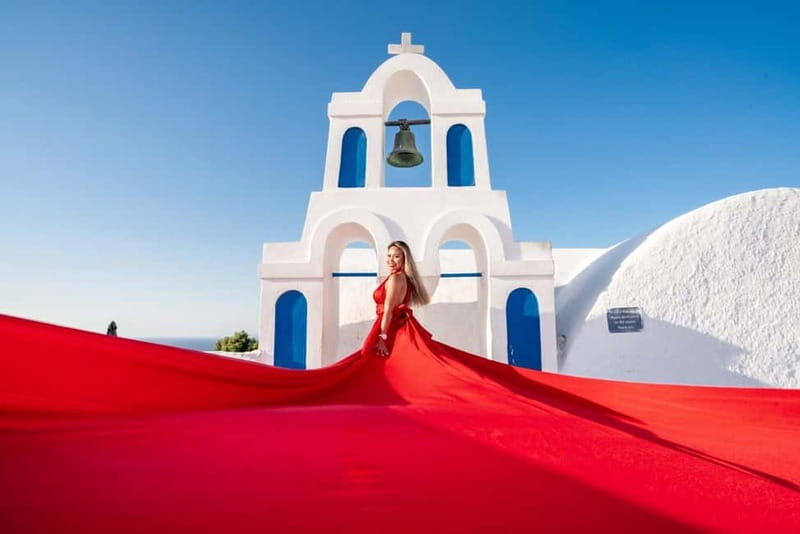 Private Flying Dress Photoshoot Santorini With Pickup - Who Should Consider This Experience?