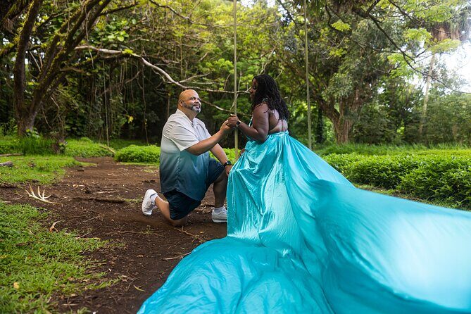 Private Flying Dress Photoshoot With A View - Who Should Consider This Experience?