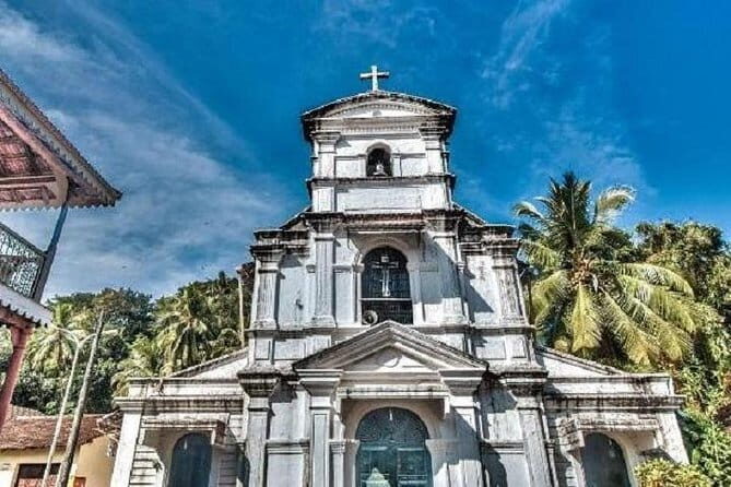 Private Fontainhas Walking Tour in Panaji, Goa - Exploring Fontainhas: A Walk Through Goa’s Colonial Past