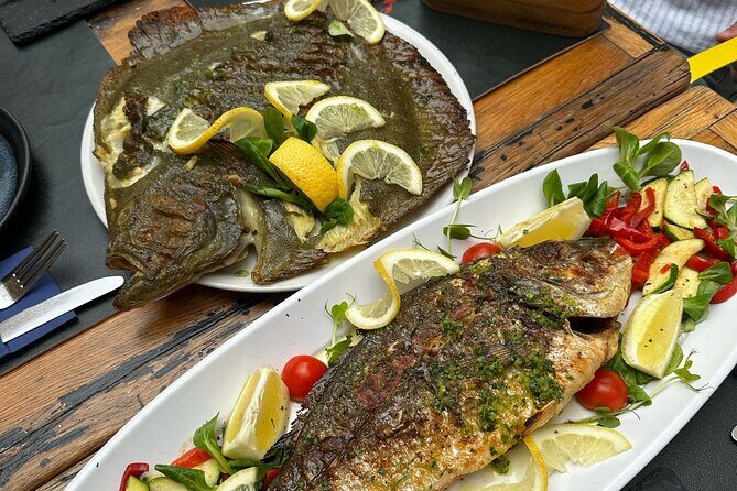 Private Foodie Tour: Wine & Seafood with a Local Chef - The Tour in Detail: Every Stops Charm