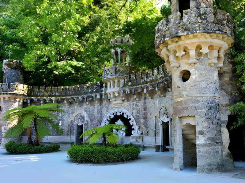Private from Lisbon: Sintra, Quinta Regaleira, Monserrate + - The Sum Up