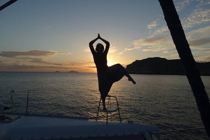 Private Full Day Catamaran Cruise from Paros with Lunch - The Food & Drinks: A Highlight in Its Own Right