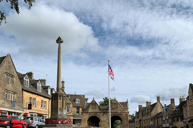 Private Full Day Excursion to the Cotswolds in a London Black Cab - A Full Day in the English Countryside: What to Expect