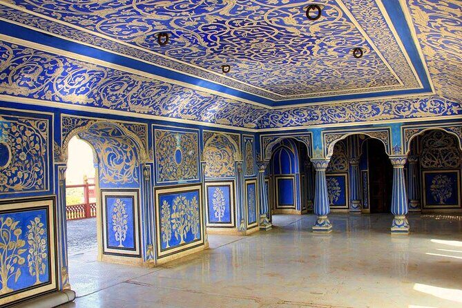 Private Full-Day Jaipur Tuk-Tuk Tour with the Monkey Temple - Who Should Consider This Tour?