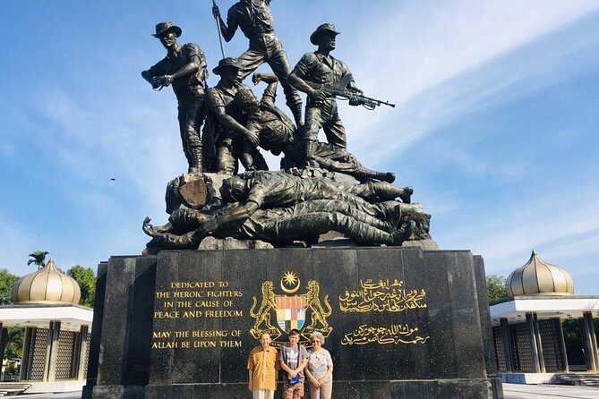 Private Full Day Kuala Lumpur City Tour with the Batu Caves - Who Will Love This Tour?