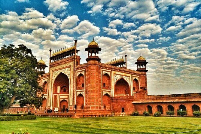 Private Full-Day Sunrise Taj Mahal and Agra City Tour - Who Should Consider This Tour?