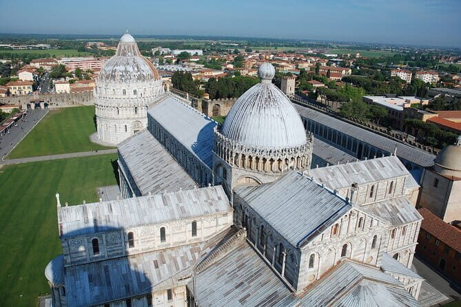 PRIVATE Full-Day Tour around Pisa and Lucca from Florence - An In-Depth Look at the Tour Itinerary & Experience