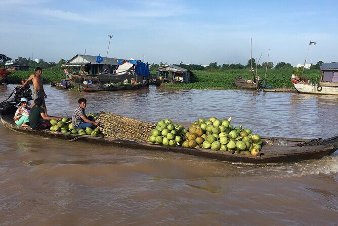 Private Full Day Tour: Authentic Mekong Delta Life in Ben Tre - Exploring the Itinerary in Detail
