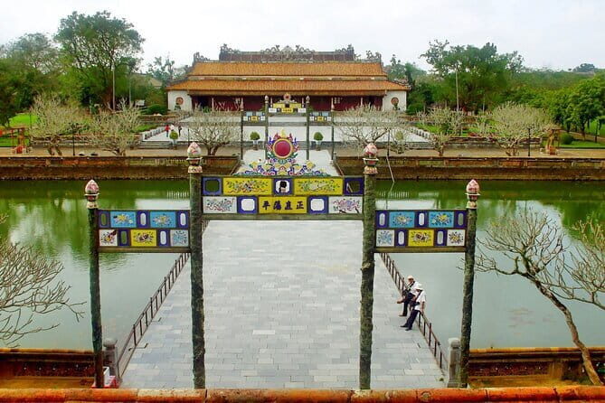 Private Full Day Tour From Danang to Hue Imperial & Hai Van Pass - An In-Depth Look at the Tour Experience