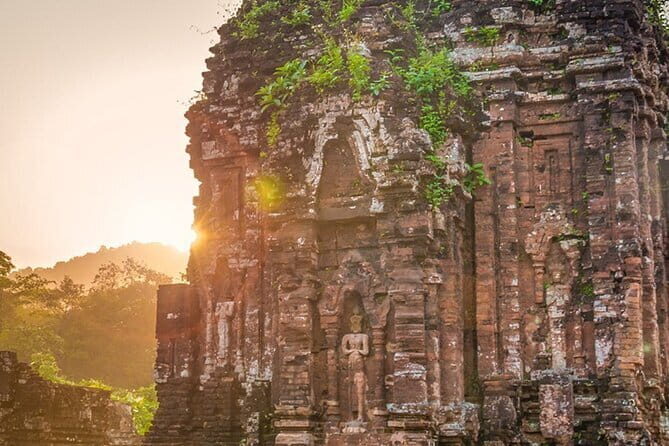 Private Full Day Tour of Hue Imperial City from Da Nang or Hoi An - FAQs