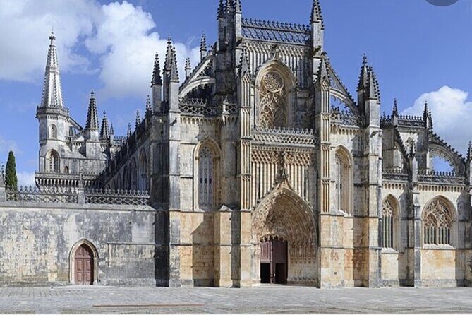 Private Full Day Tour of Óbidos, Nazaré and Batalha - The Practicalities: Comfort, Value, and Flexibility