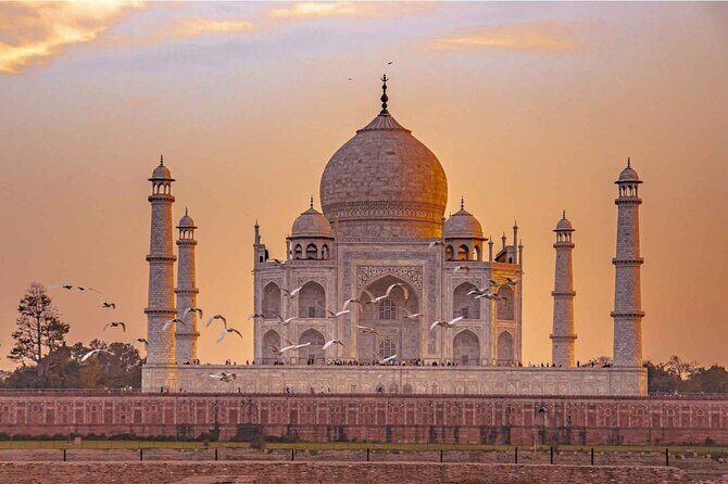 Private Full-Day Tour of Taj Mahal at Sunrise and Mehtab Bagh at Sunset. - A Close Look at the Itinerary and Experience