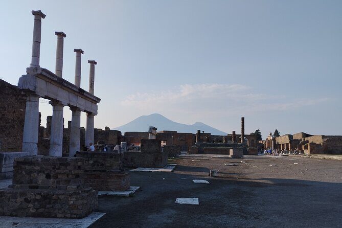 Private Full Day Tour Pompeii and Amalfi Coast from Rome - Who Should Consider This Tour?
