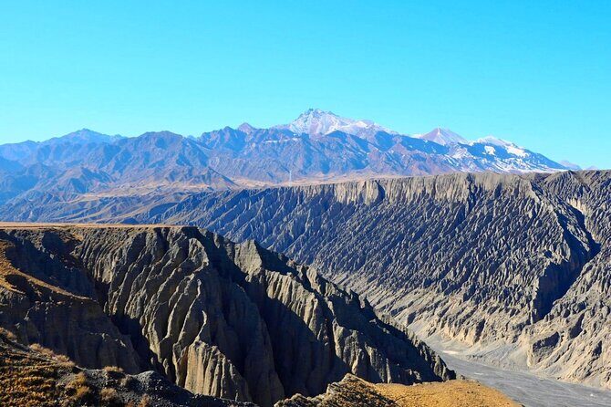 Private Full-Day Tour to Dushanzi Grand Canyon from Urumqi - Authentic Insights from Travelers