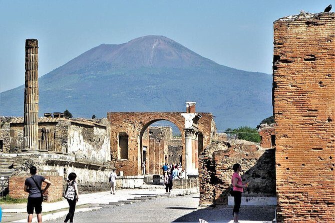 Private Full Day Tour to Pompeii and Amalfi Coast from Rome in Fast Train - Key Points