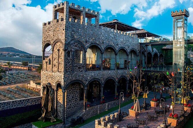 Private Full-Day Tour to Tequila Visiting El Castillo de Tequila - Breakdown of the Itinerary