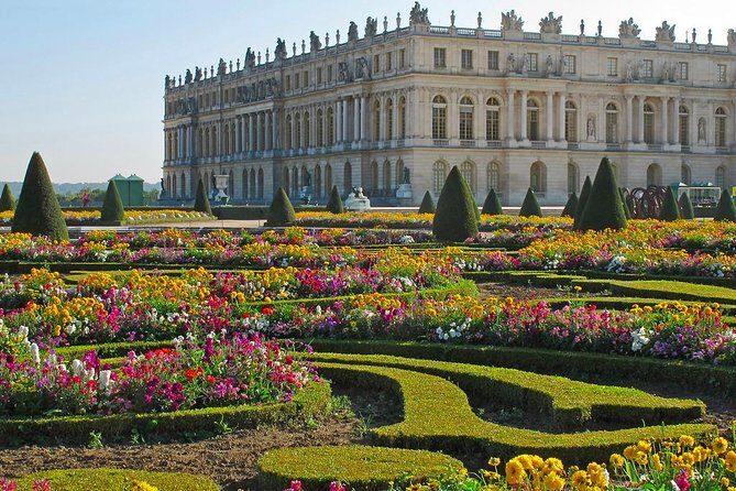 Private Full Day Tour to Versailles and Giverny from Paris with Hotel Pick Up - Who Will Love This Tour?