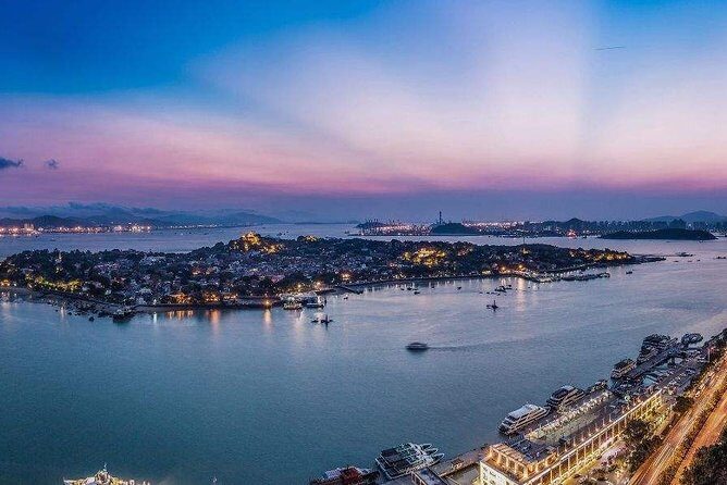 Private Full-Day Tour to Xiamen and Gulangyu with Lunch - Key Points
